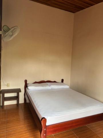 Alpha Arenal Hostel La Fortuna Екстериор снимка